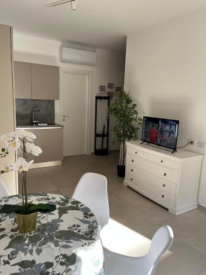 Apartments Ennio Top Class Bari Exterior foto