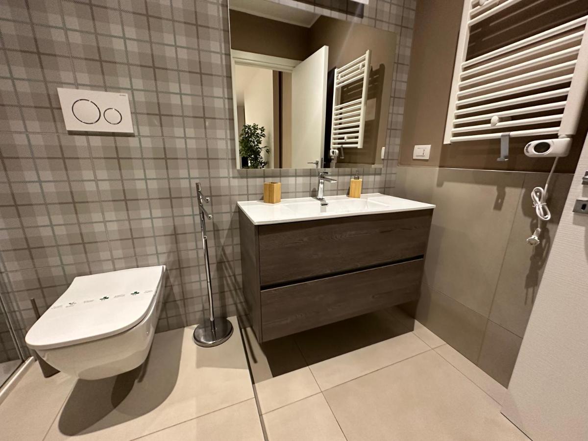 Apartments Ennio Top Class Bari Exterior foto