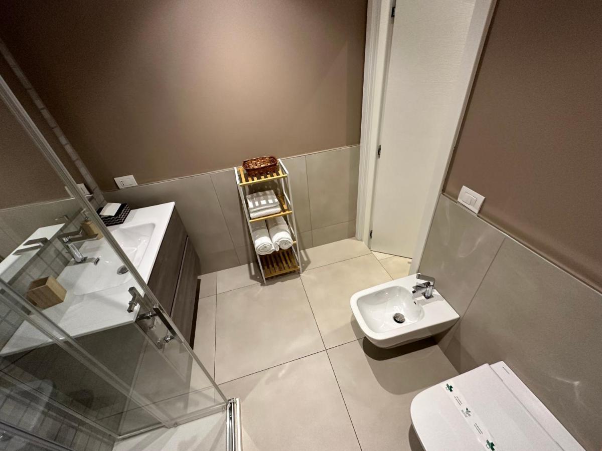 Apartments Ennio Top Class Bari Exterior foto