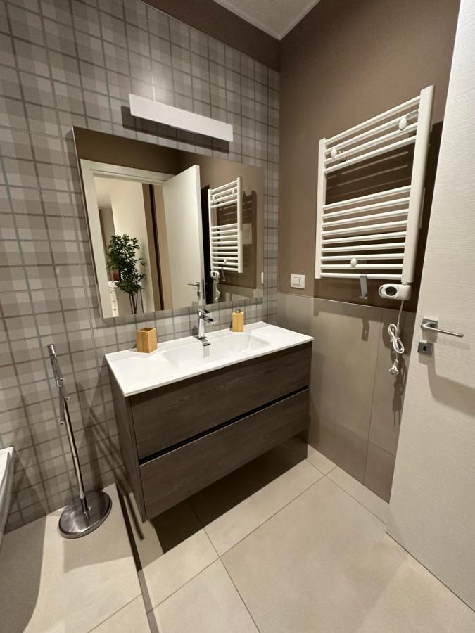 Apartments Ennio Top Class Bari Exterior foto
