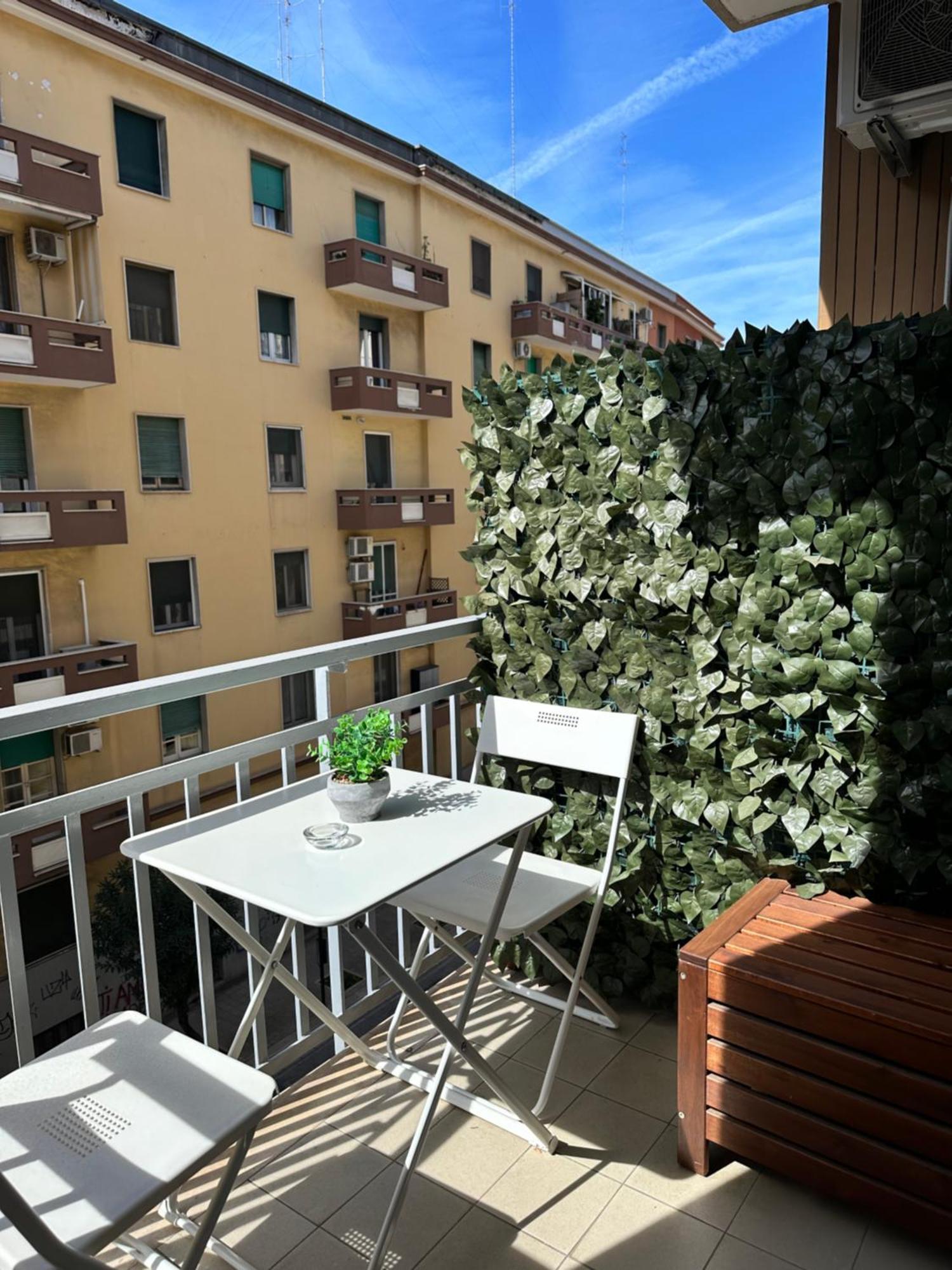 Apartments Ennio Top Class Bari Exterior foto